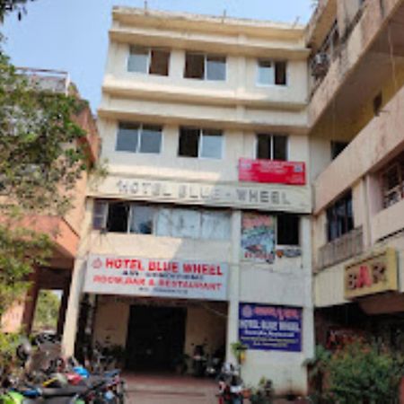 Hotel Blue Wheel,Bhubaneswar Dış mekan fotoğraf